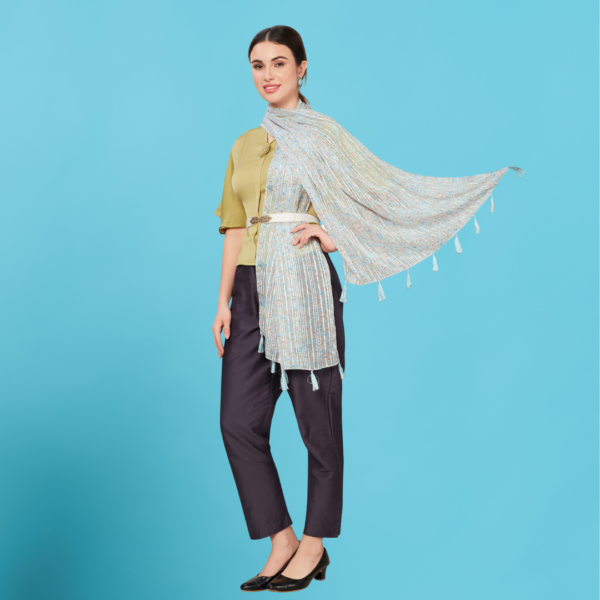 Poly Lurex Fancy Floral Print Stole With Tassels - Image 2