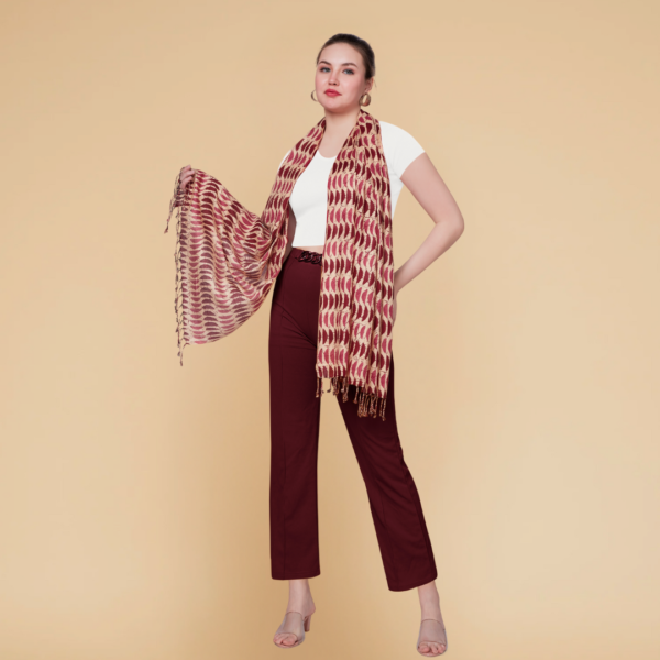 Liva Viscose Geometric Print Crimson Rayon Stole - Image 2