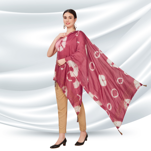 Maroon Tye-Dye Chanderi Dupatta With Zari Embellishment - Image 2