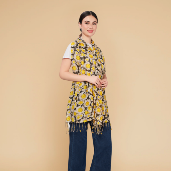Liva Eco Viscose Rayon Floral Printed Stole - Image 3