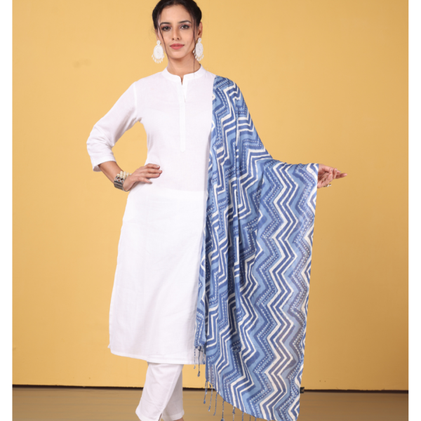 Liva Eco Viscose Indigo Printed Stole - Image 3